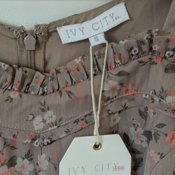 NWT Ivy City Co Brown Tan Neutral Floral Long Sleeve Midi Dress S Small - Picture 4 of 5